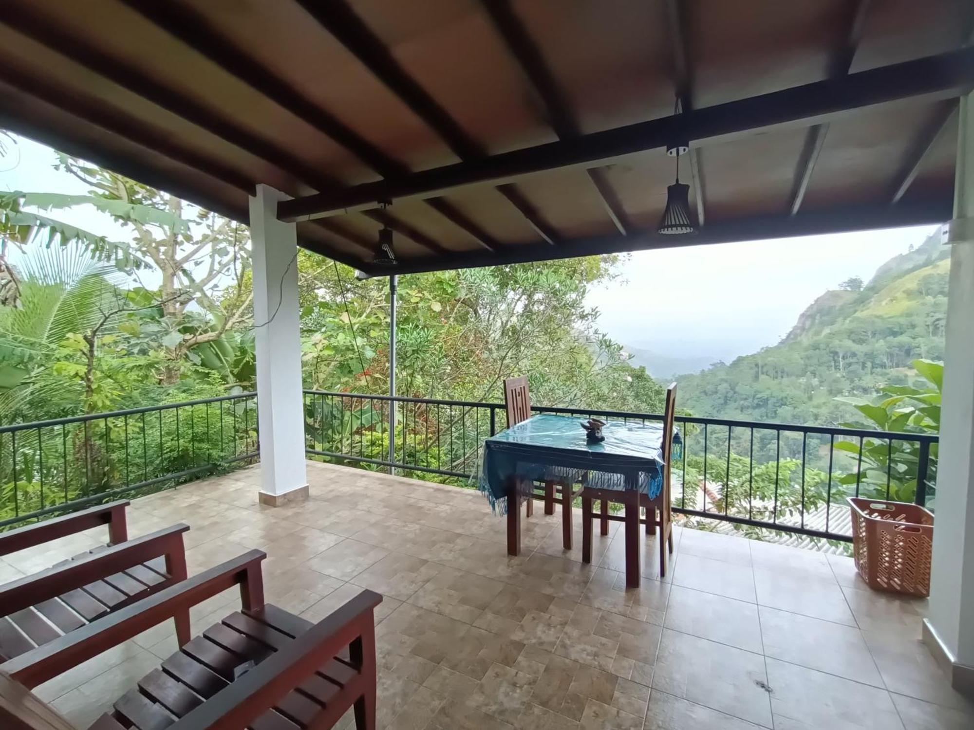 Divine View Homestay Ella Luaran gambar